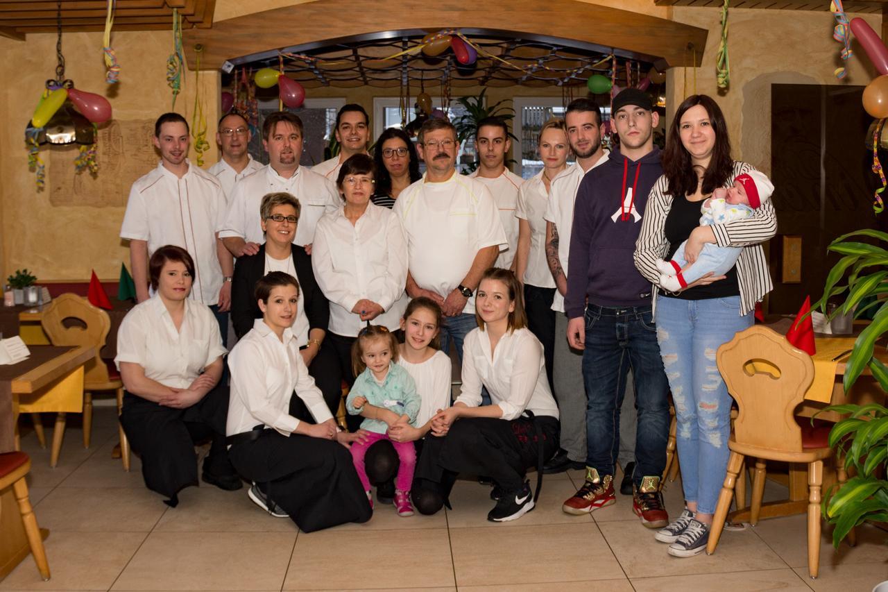 הוכנשוואנד Hotel Cortina מראה חיצוני תמונה